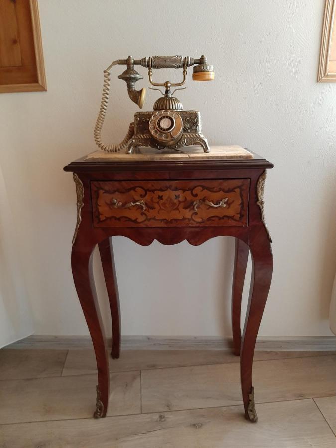 Vintage Art *